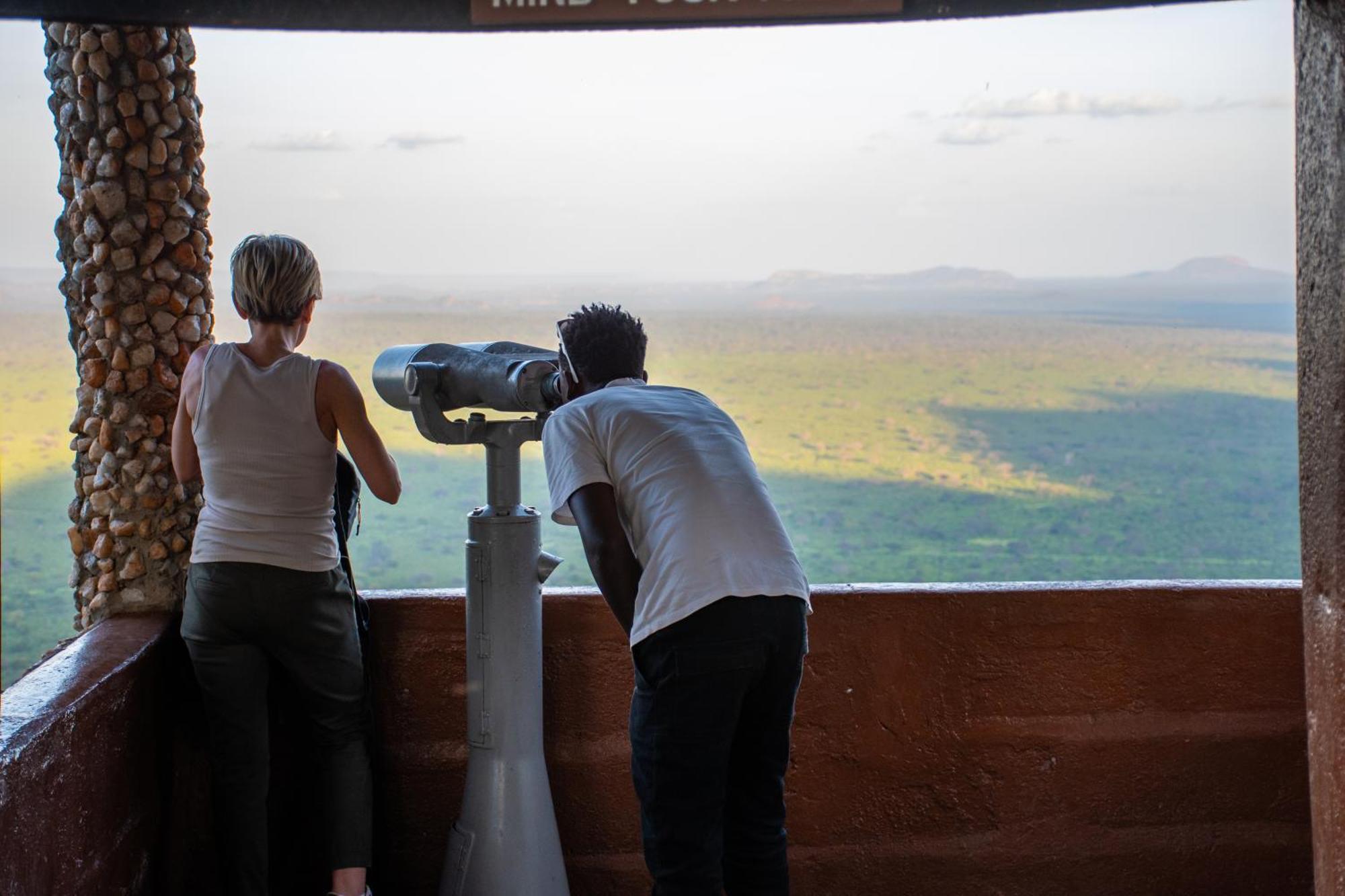 Ithumba Ngulia Safari Lodge מראה חיצוני תמונה
