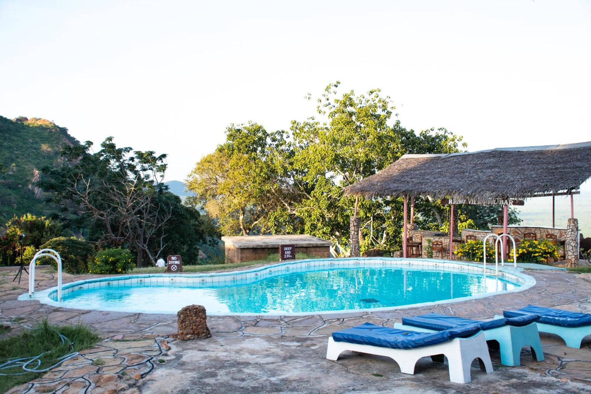 Ithumba Ngulia Safari Lodge מראה חיצוני תמונה